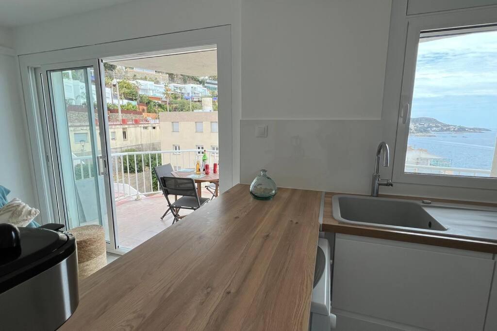 Apartamento Tres Habitaciones Con Vistas Al Mar En Roses Dış mekan fotoğraf