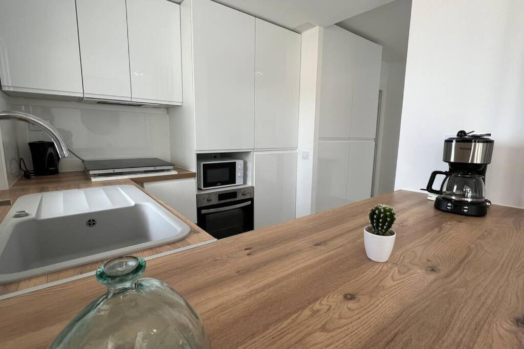 Apartamento Tres Habitaciones Con Vistas Al Mar En Roses Dış mekan fotoğraf