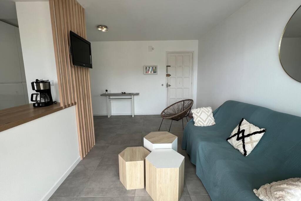 Apartamento Tres Habitaciones Con Vistas Al Mar En Roses Dış mekan fotoğraf